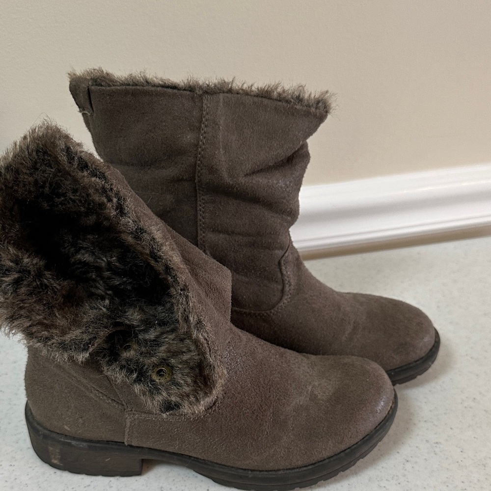 Candies Cozy Brown Fur-Lined Women's Boots from Kohl’s 6